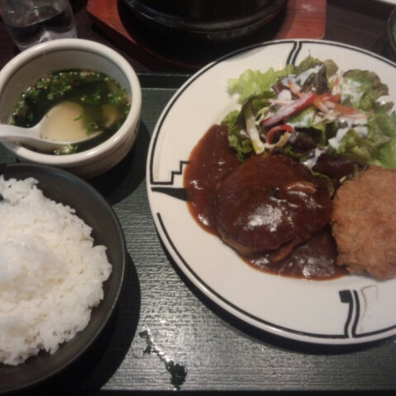 イベリコ豚のコロッケとハンバーグセット(焼肉割烹 花もよう)