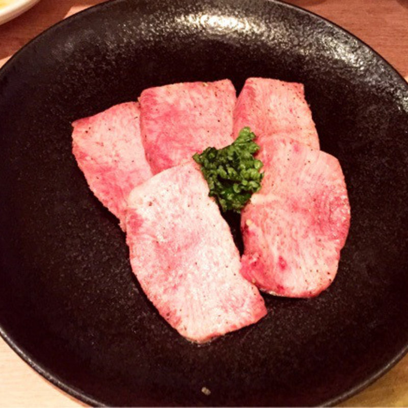 タン(焼肉問屋牛蔵)