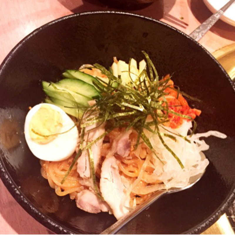 ビビン麺(焼肉問屋牛蔵)