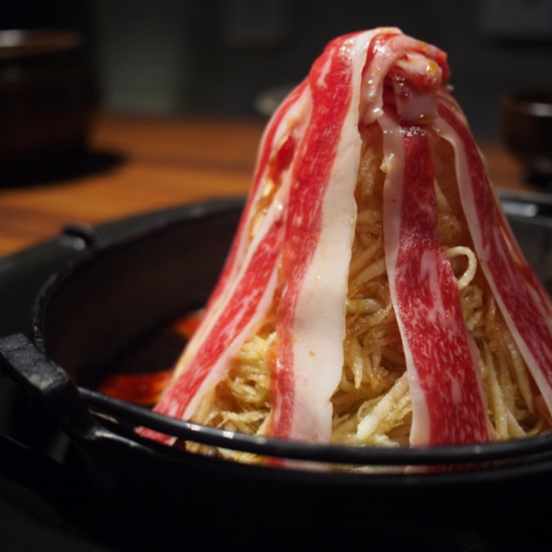 大根との相性抜群！ 『モツ大根』(焼肉鍋問屋 志方)