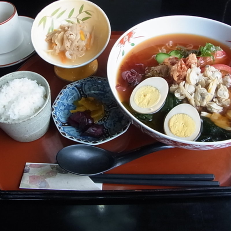 あさり冷麺(煉瓦亭 （れんがてい）)