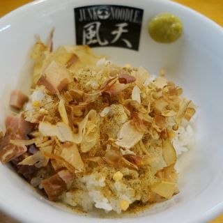 ニボ茶メシ(煮干中華ソバ イチカワ)