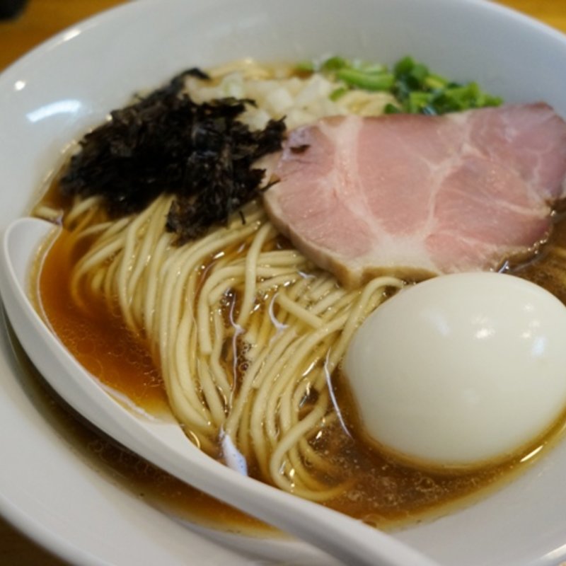 煮干中華ソバ醤油＋出汁打ち込み式味玉(煮干中華ソバ イチカワ)