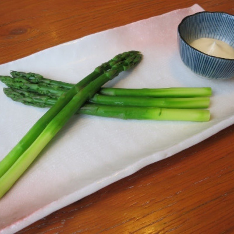 グリーンアスパラガスのボイル(熊湖 （クマコ）)