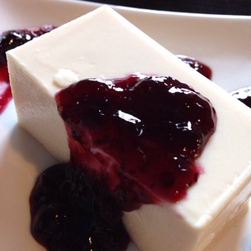 豆腐デザート(燻香廊 （KEMUKAROU）)