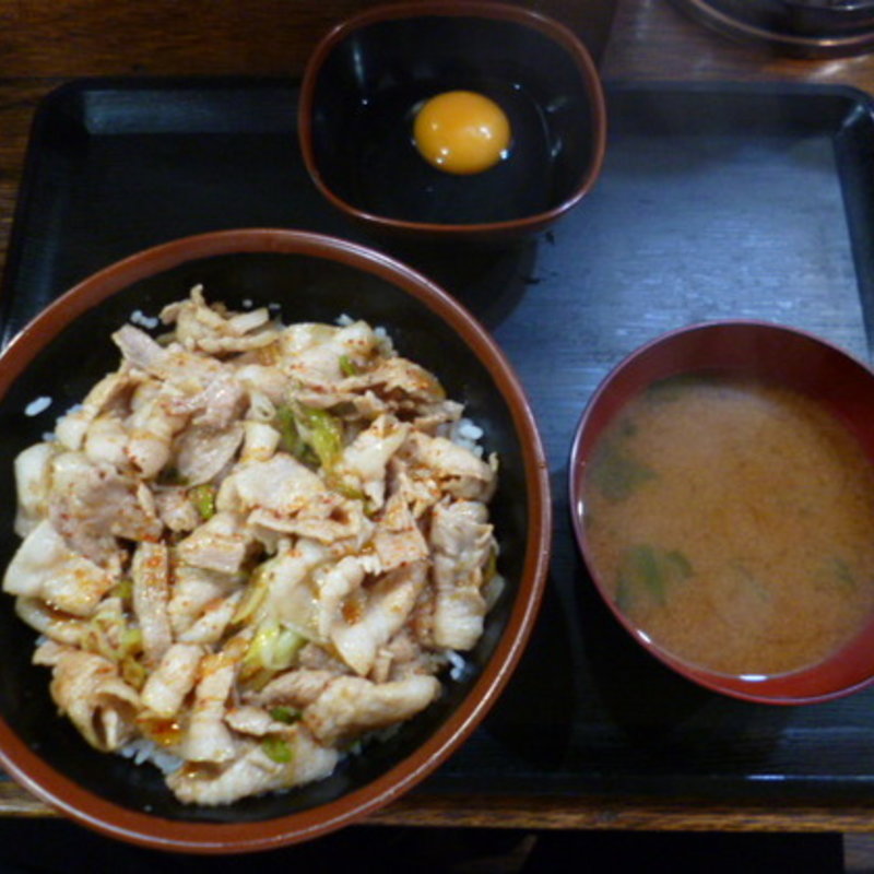 爆肉丼(爆肉丼の店 七色 )