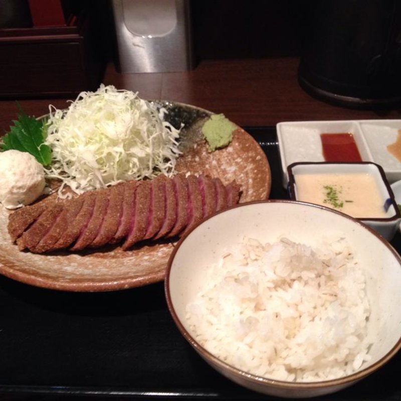 牛カツセット(牛かつもと村 渋谷店)