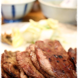 極上牛タン定食(牛たん おやま （ぎゅうたん おやま）)