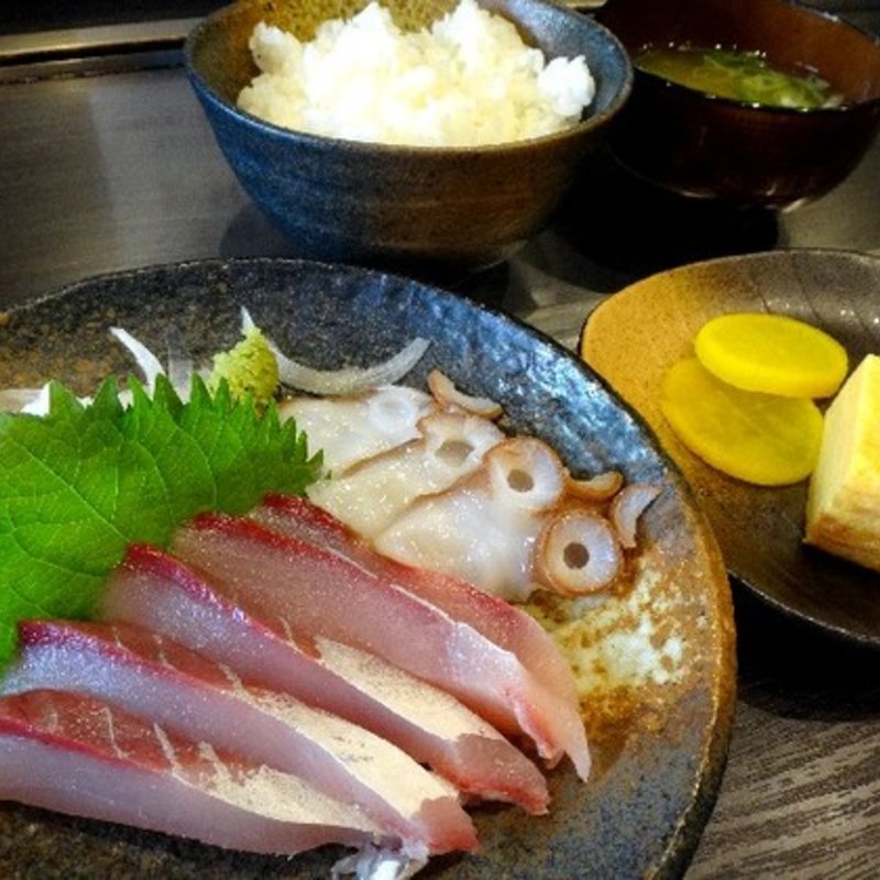 お刺身定食(牛と豚)