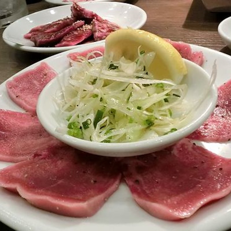 ギ塩タン(牛豚馬鶏 博多駅前店)