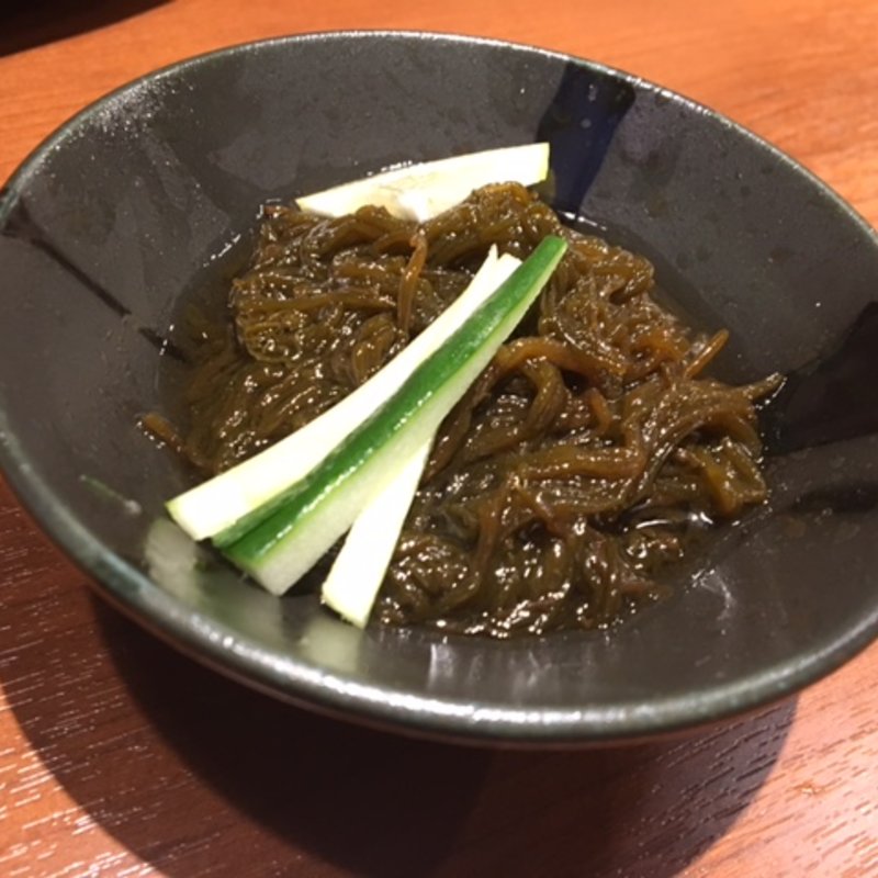 もずく酢(牛酒場 末吉や)
