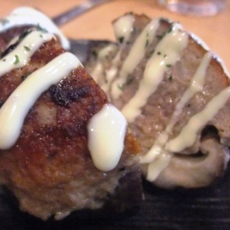 しいたけ肉詰(居酒屋 牡蠣 やまと)