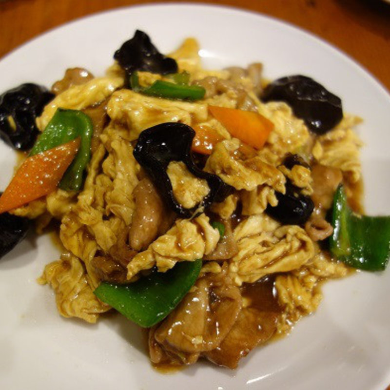 玉子・きくらげ・豚肉の醤油炒め(独一処餃子 行徳店)