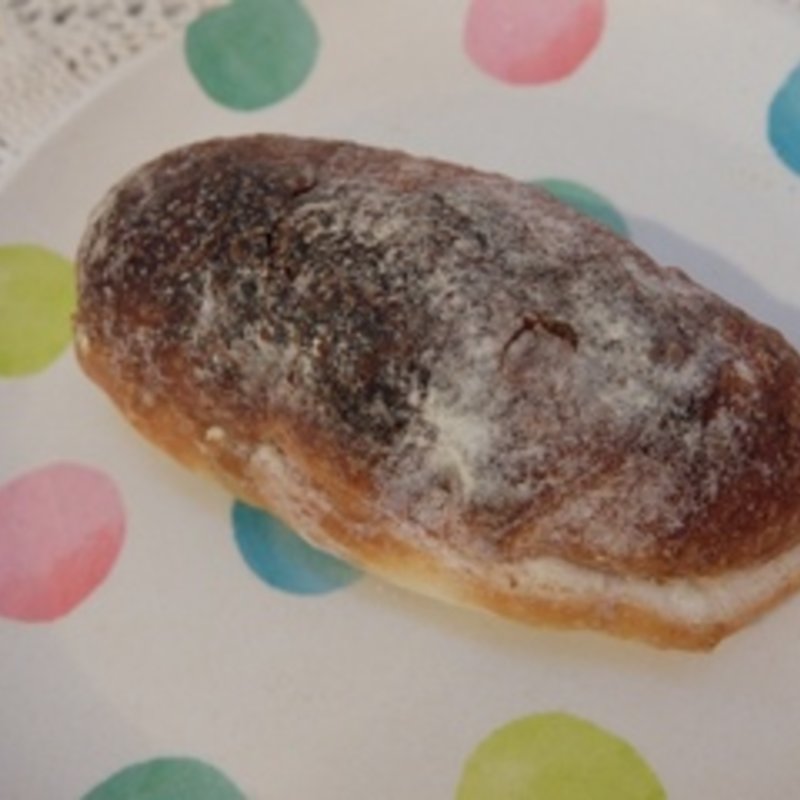 フレッシュチーズとフルーツのパン(玉喜亭 （たまきてい）)