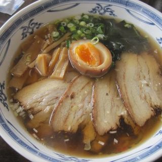煮豚のチャーシュー麺(玉蘭 （ギョクラン）)