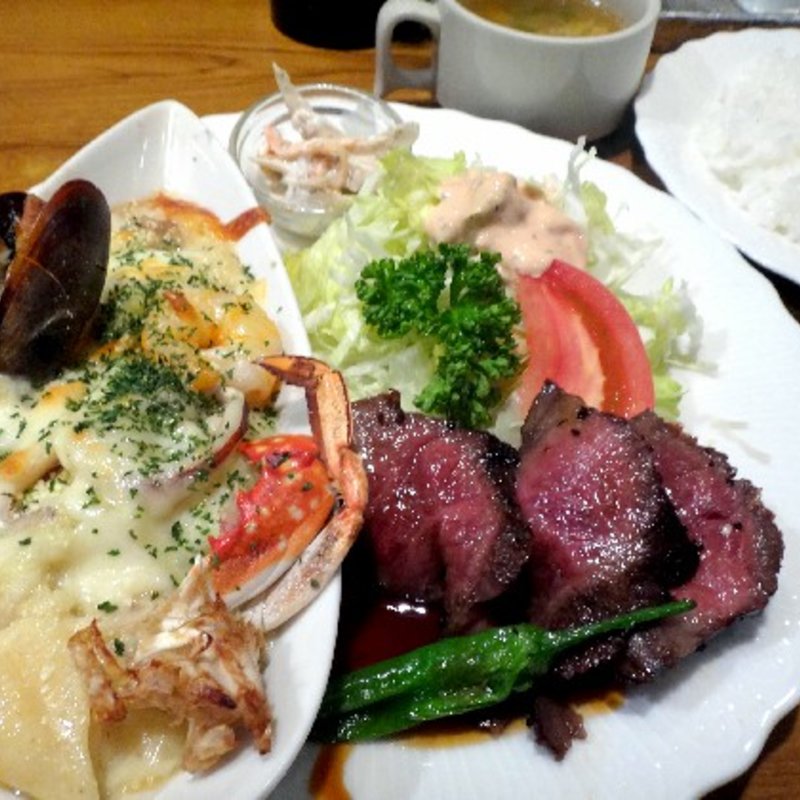 ホリデーランチ(珈琲&レストラン ペッパー)