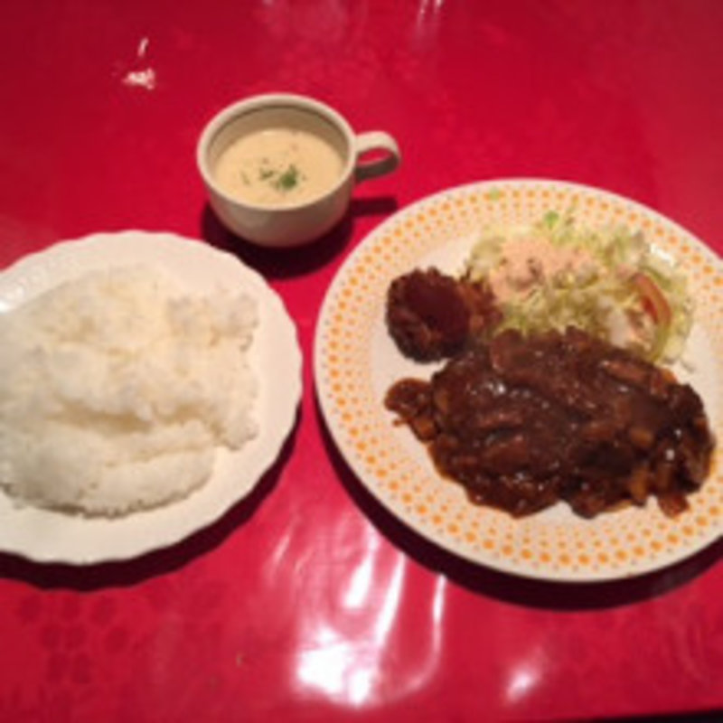 ロースポークソテー ジャーマンソース(珈琲&レストラン ペッパー)