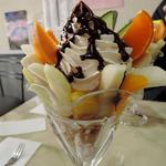 チョコレートパフェ(珈琲食事 サガミ （SAGAMI）)