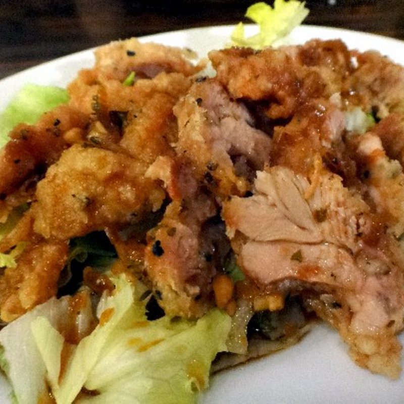 揚げ鶏肉の特製ソースかけ(中華料理 珍味閣)