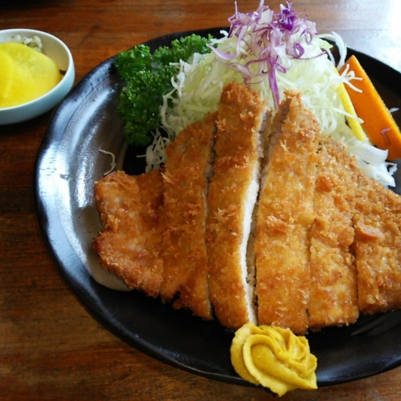 珍豚定食(珍豚美人 （ちんとんしゃん）)