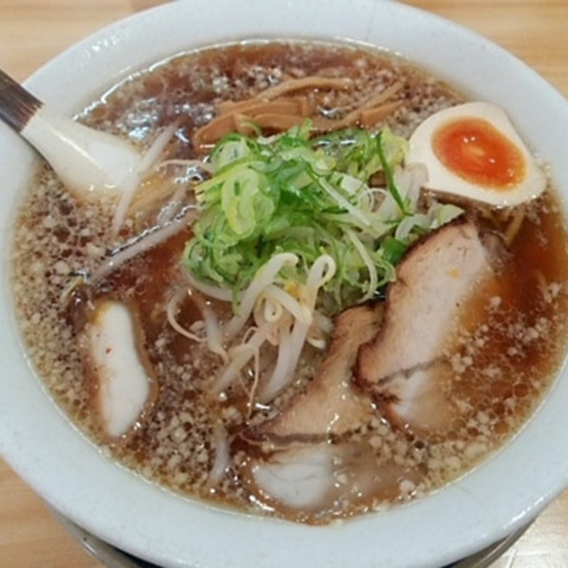 しょうゆらーめん(琥珀亭 )