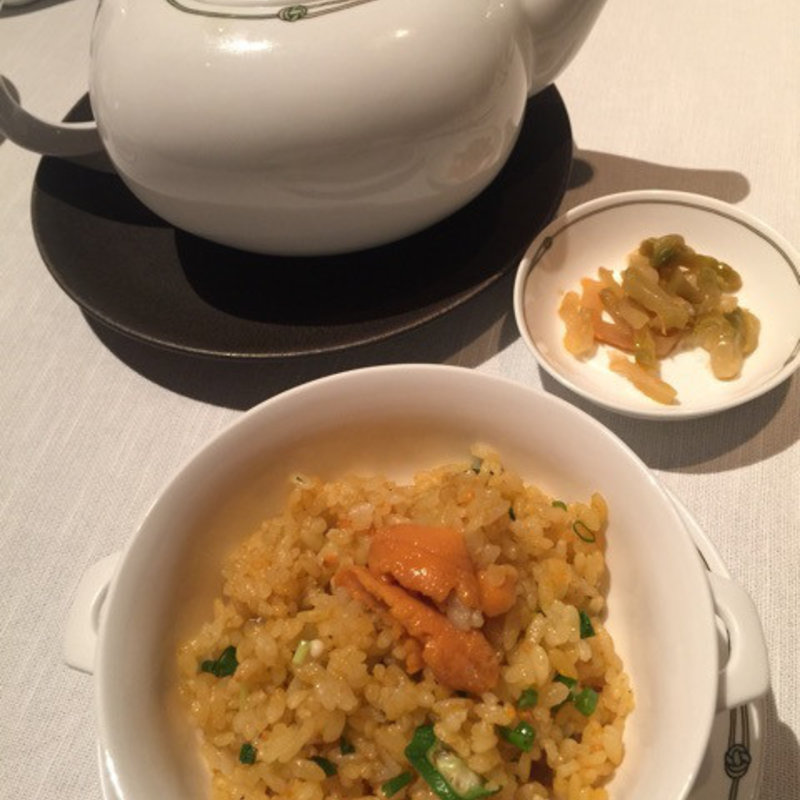 ウニのチャーハン(中国飯店 琥珀宮(コハクキュウ))