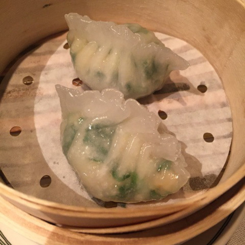 エビ蒸し餃子(中国飯店 琥珀宮(コハクキュウ))