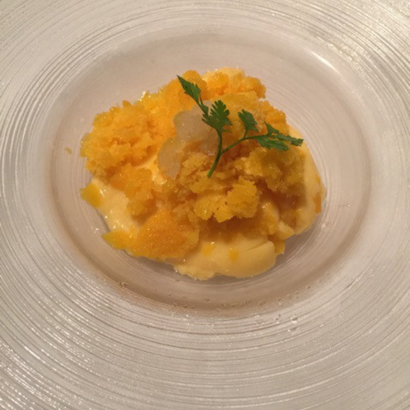 マンゴープリン(中国飯店 琥珀宮(コハクキュウ))