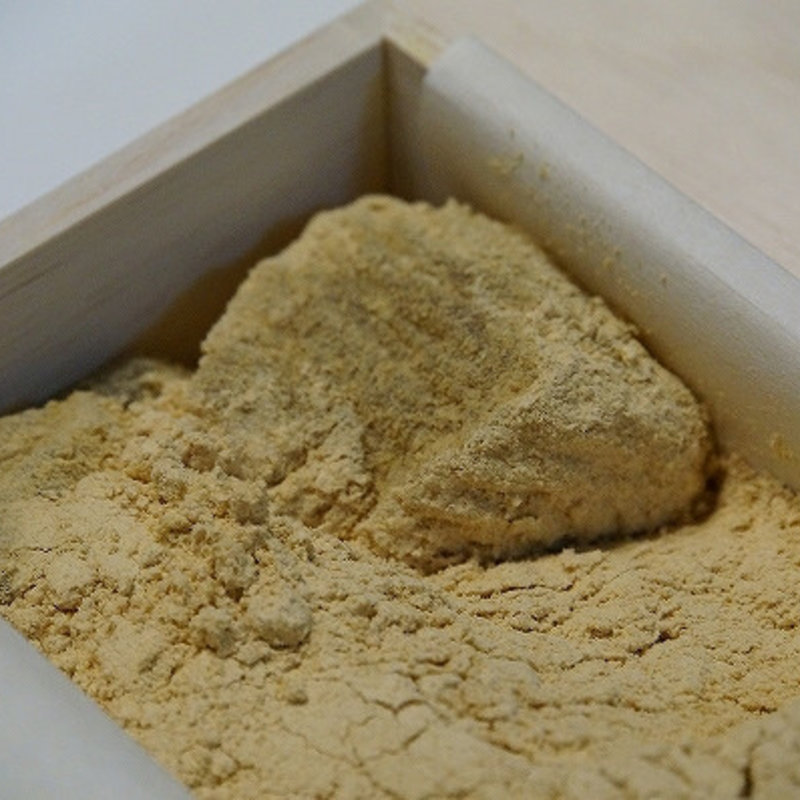 わらびもち（持ち帰り）(町屋カフェ 太郎茶屋 鎌倉 （タロウチャヤカマクラ）)