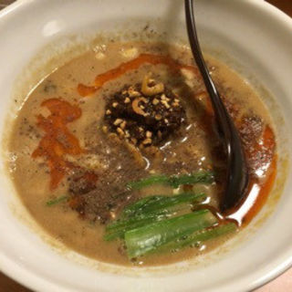 濃厚担々麺(登竜門 市川真間店 )
