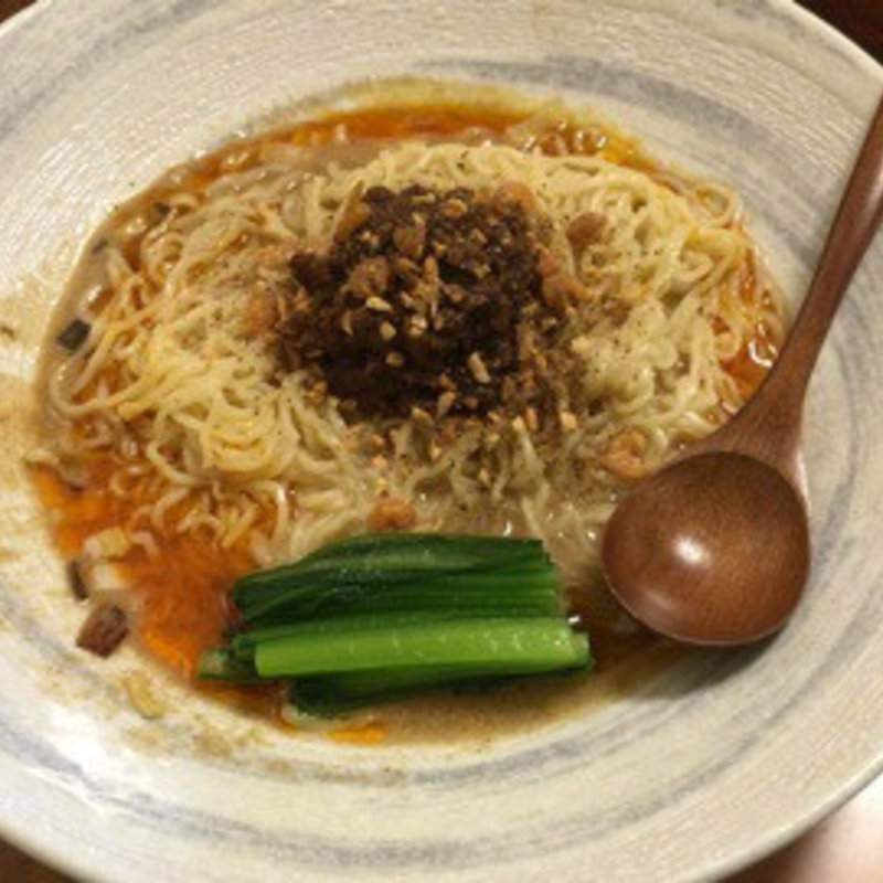濃厚汁無し担々麺(登竜門 市川真間店 )