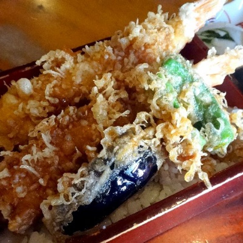 天重(車海老二本)(登茂吉)