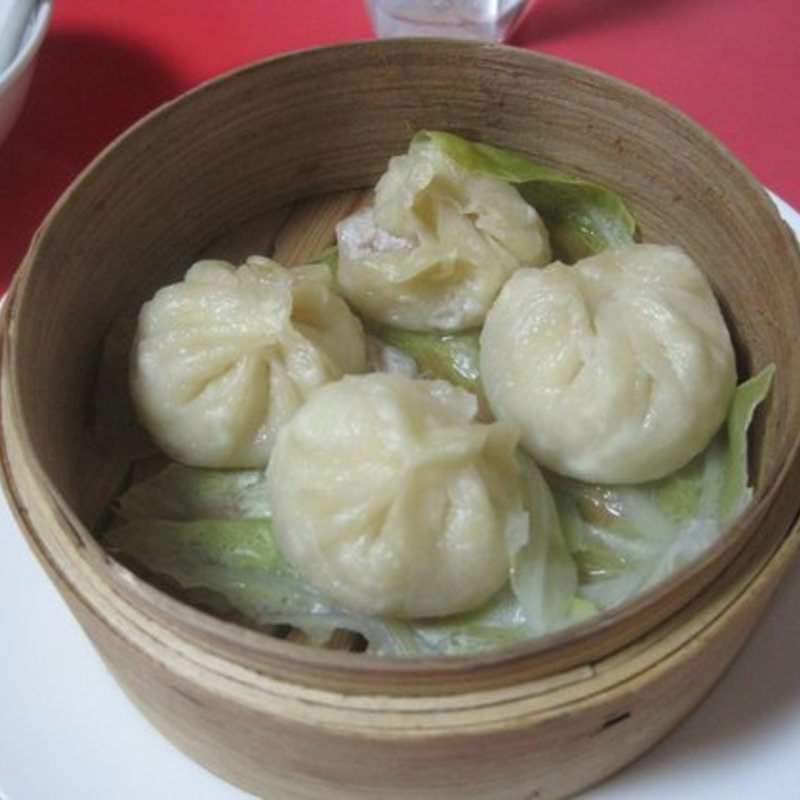 小籠包(白果楼 （パイコーロー）)