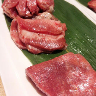 牛タン食べ比べセット(鶴橋焼肉白雲台 グランフロント大阪店)