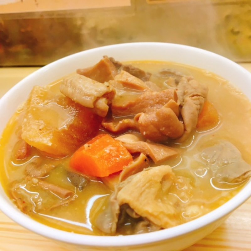 牛もつ煮込み(相模屋)