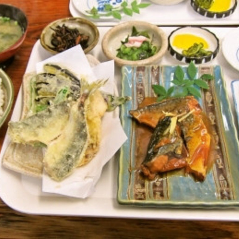 はらいっぺい定食(相浜亭 )