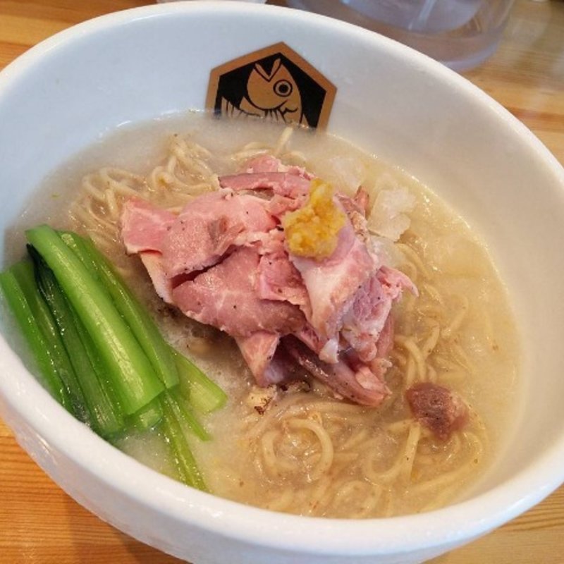 冷やし真鯛らーめん(出汁氷入り) (真鯛らーめん 麺魚 )