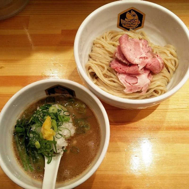 濃厚真鯛つけ麺(真鯛らーめん 麺魚 )