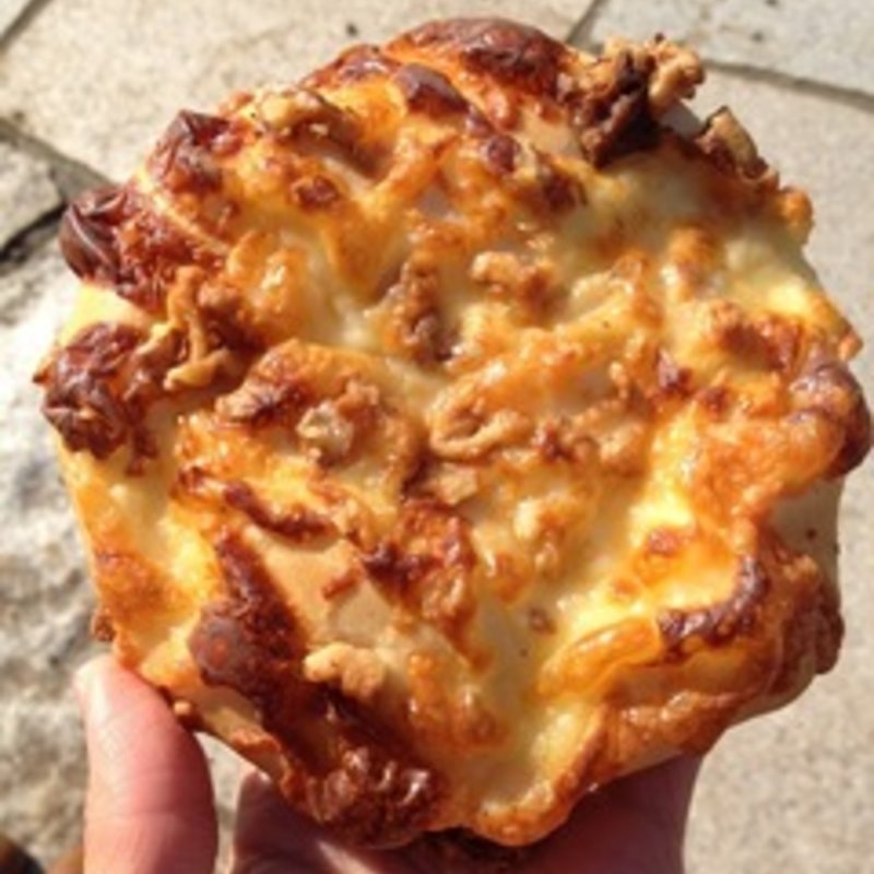 4種のチーズとハチミツ(石窯パン工房 サンメリーふじみ野店)