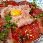 マグロユッケ丼(磯丸水産 梅田お初天神前店)