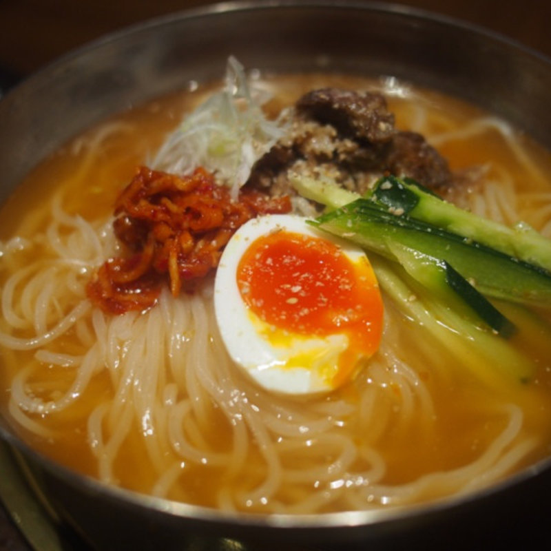 冷麺(神戸牛焼肉・にくなべ 神戸びいどろ浜松町店)