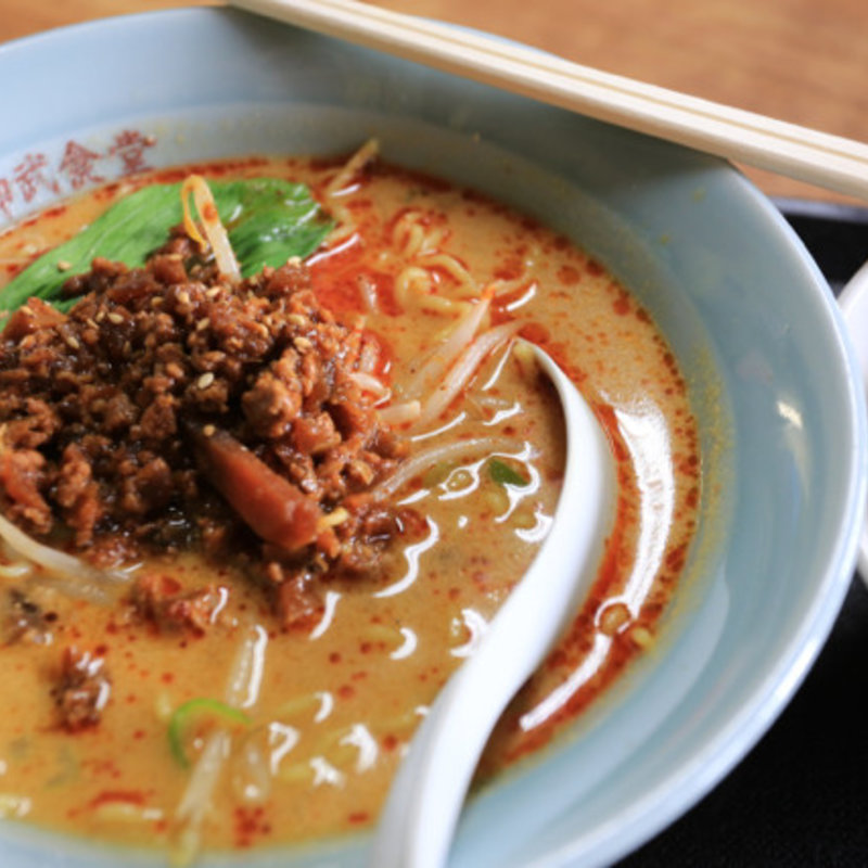 担々麺とミニチャーシュー丼のセット(神武食堂 )