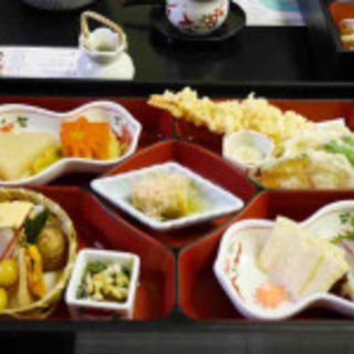 平八御膳(神泉苑 平八 （しんせんえん へいはち）)