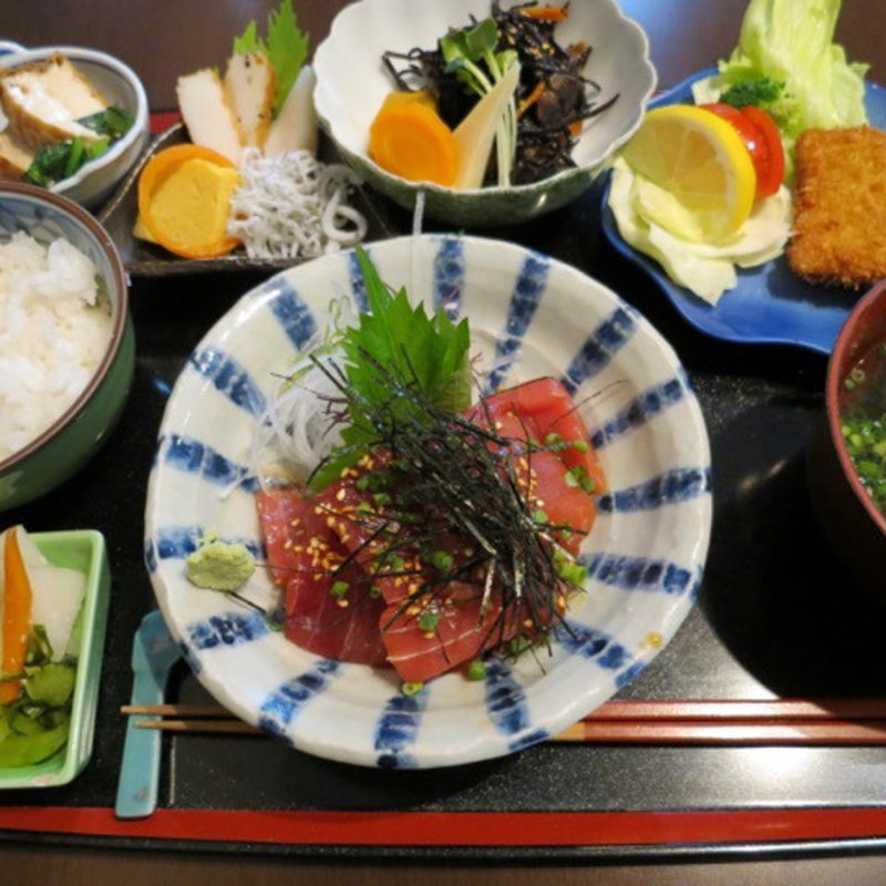 ニコニコごはん(神港 浜町店)