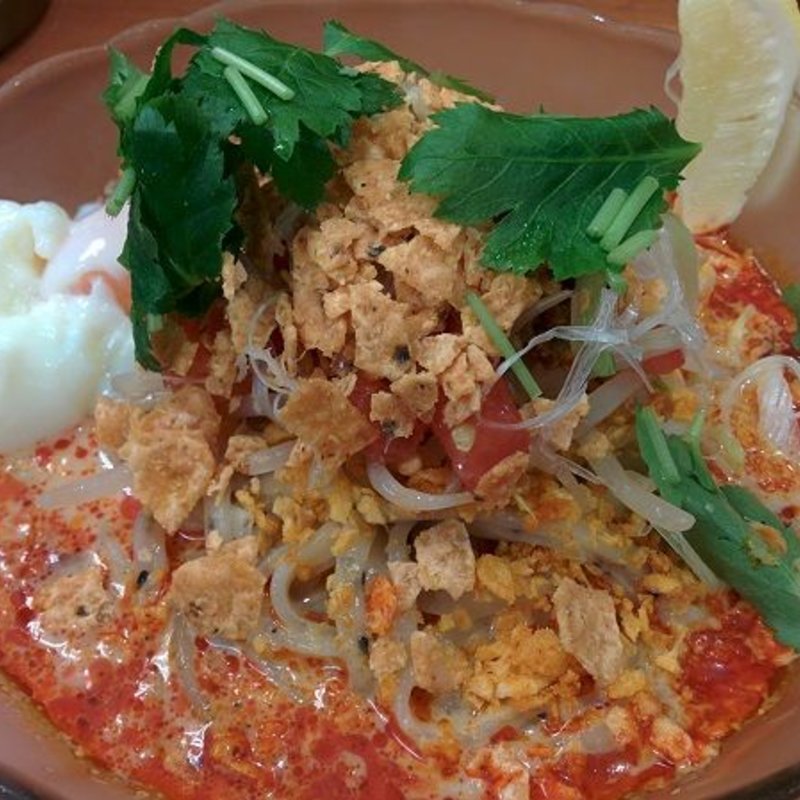 冷やチェダー担々麺(福の神食堂)