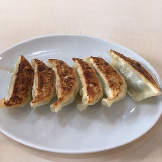 手作り焼き餃子(福星 （フクセイ）)