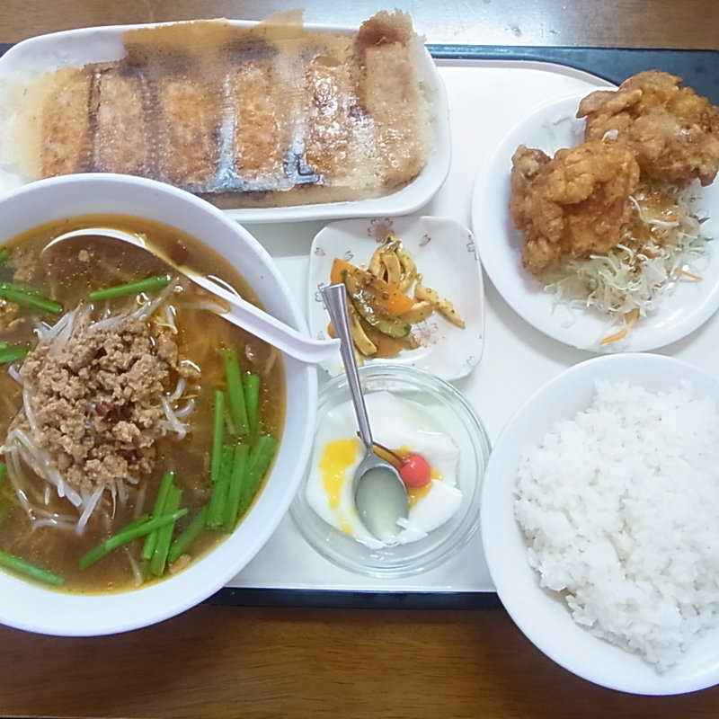 餃子定食(福都 勝田店 )