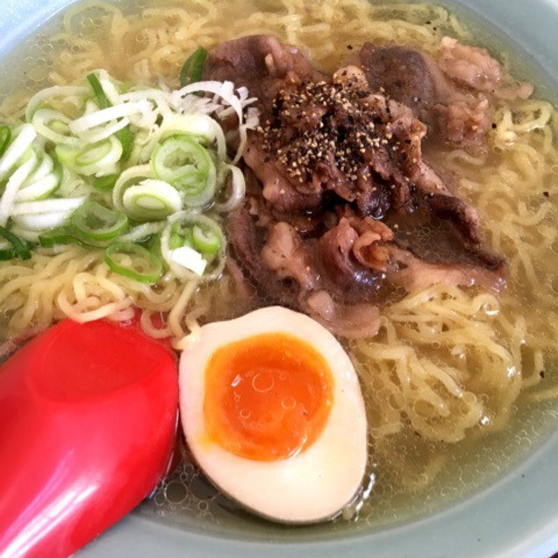 肉玉ラーメン(福龍軒)