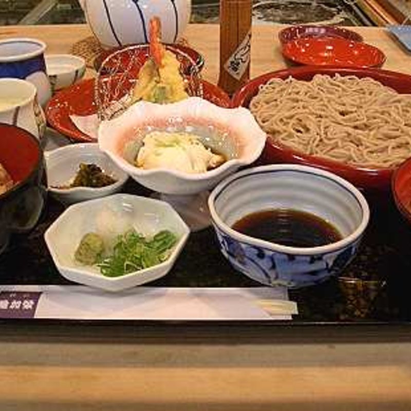 特製手打ち蕎麦定食(稚加榮 福岡店)