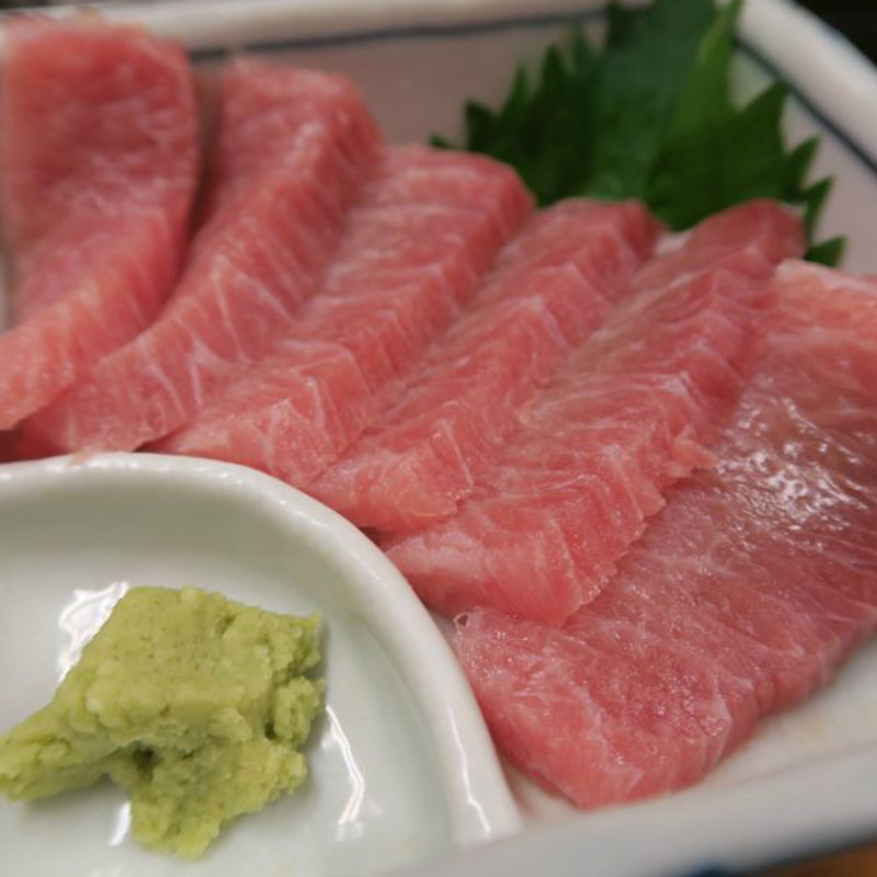 築地市場直送まぐろ刺し(立ち呑み しゅう)